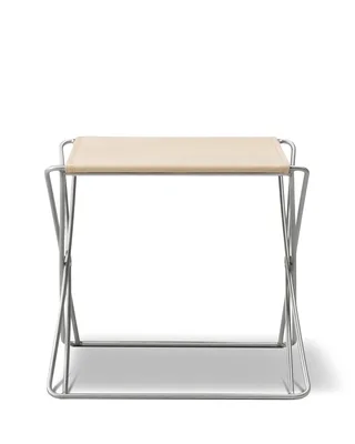 JG Folding Stool by Fredericia in Leather Vegeta, Natural, Brushed stainless steel – product photo 3 of 4