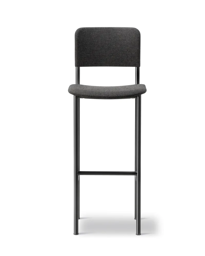 Plan Barstool Fully upholstered by Fredericia in Re-Wool 198, Black, Sh 78 cm – product photo