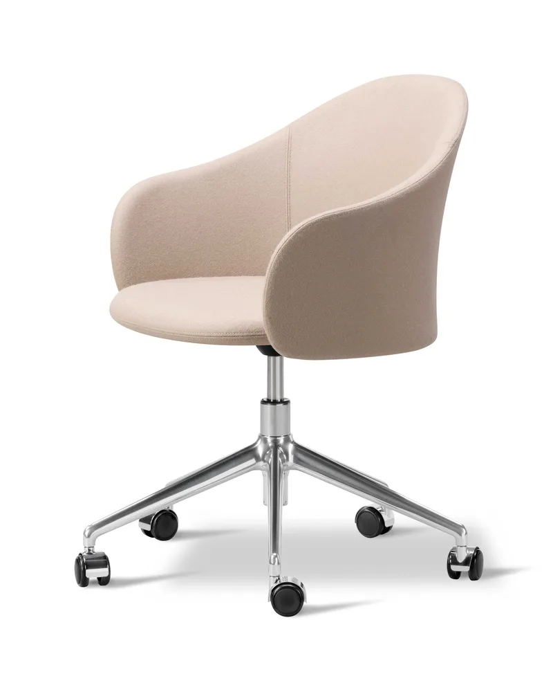 Gomo Armchair Swivel Base 5-star von Fredericia in Blazer CUZ47 Fairfield, Polished aluminium – Produktfoto 1 von 2