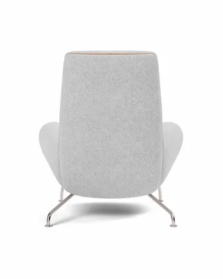 Wegner Queen Chair van Fredericia in Hallingdal 116, Leather Max 95, Cognac, Brushed stainless steel – productfoto 2 van 5