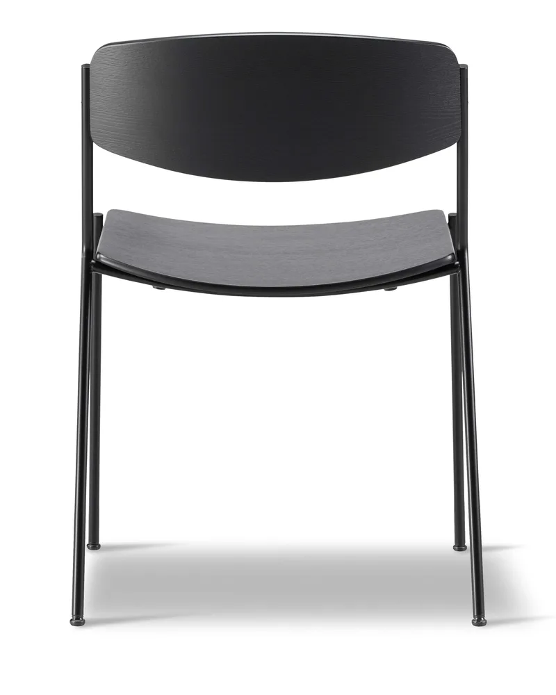 Lynderup Chair by Fredericia in Black ash, FSC Mix 70%, Black lacquer – product photo 7 of 8