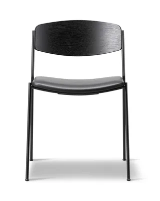 Lynderup Chair Seat upholstered by Fredericia in Leather Omni 301, Black, Black ash, FSC Mix 70%, Black lacquer – product photo 6 of 6