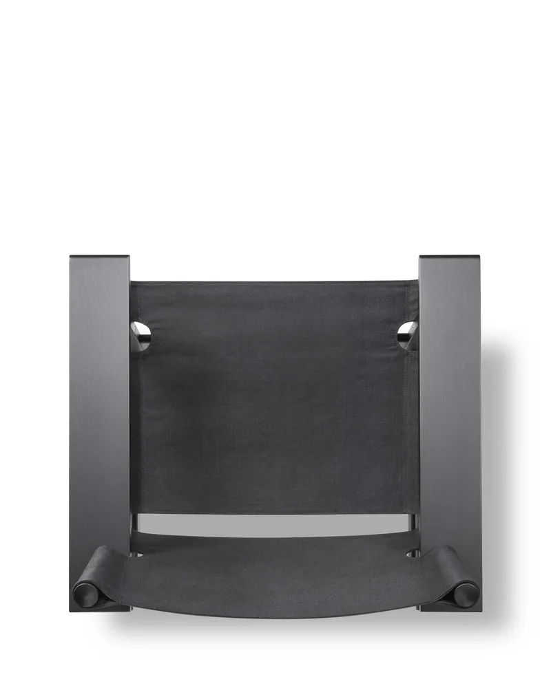 The Canvas Chair de Fredericia en Black canvas, Oak black lacquer, FSC Mix 70% – photo du produit 5 sur 6