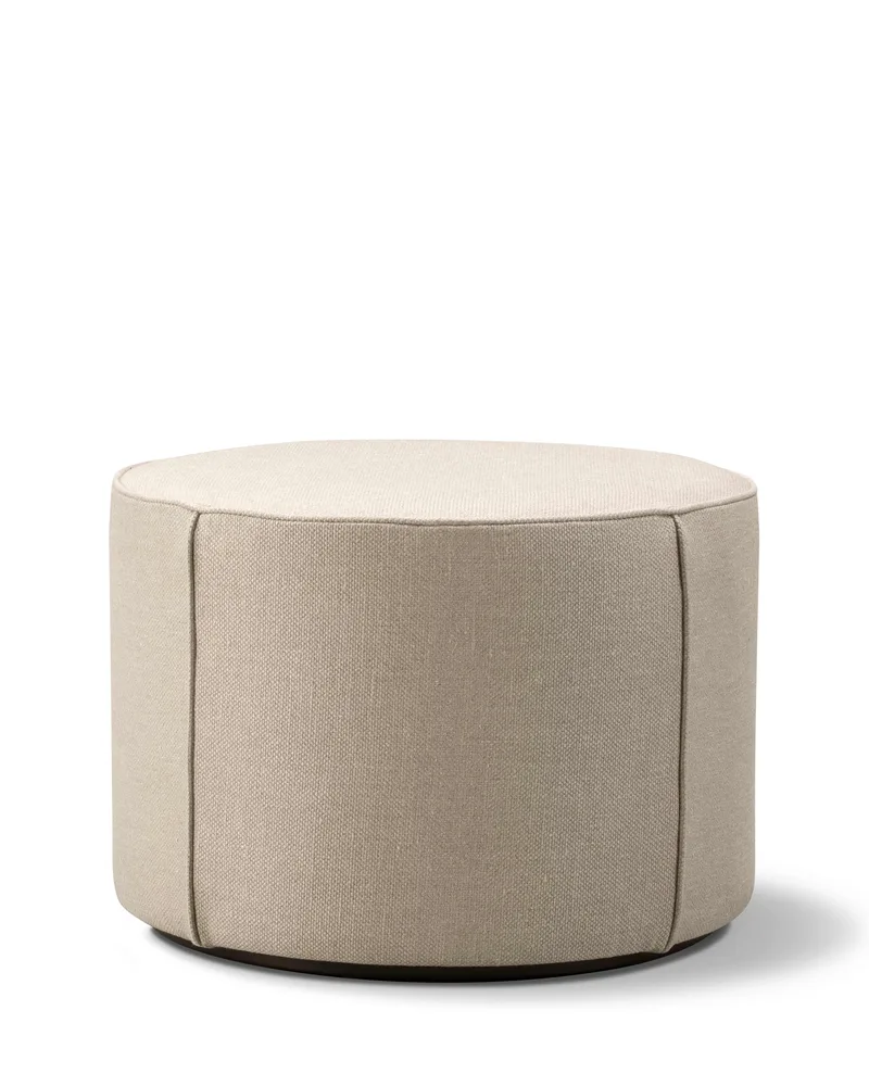 Mono Pouf Ø55 by Fredericia in Grand Linen Naturel 0024 – product photo