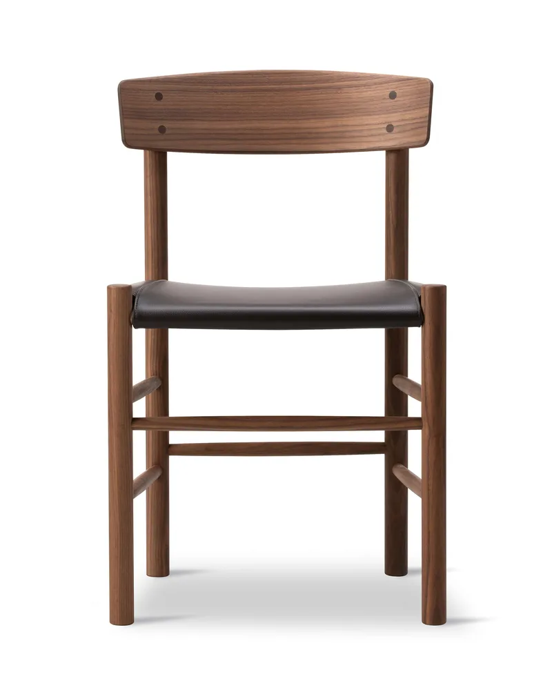 J39 Mogensen Chair Seat Upholstered von Fredericia in Leather Omni 377, Dark brown, Walnut oiled – Produktfoto 4 von 4