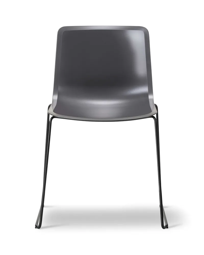 Pato Sledge van Fredericia in Dark grey, Black – productfoto