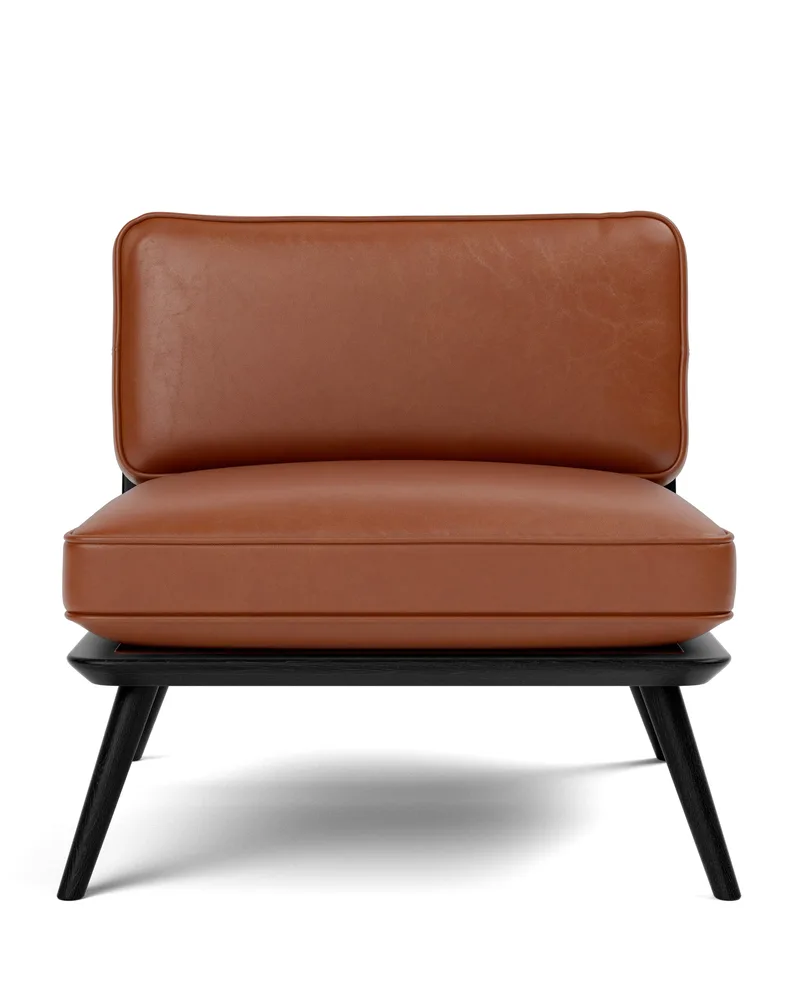 Spine Lounge Suite Chair von Fredericia in Leather Cera 905, Russet brown, Black ash, FSC Mix 70% – Produktfoto