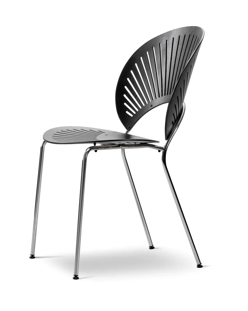 Trinidad van Fredericia in Black ash, FSC Mix 70%, Chrome – productfoto 3 van 4
