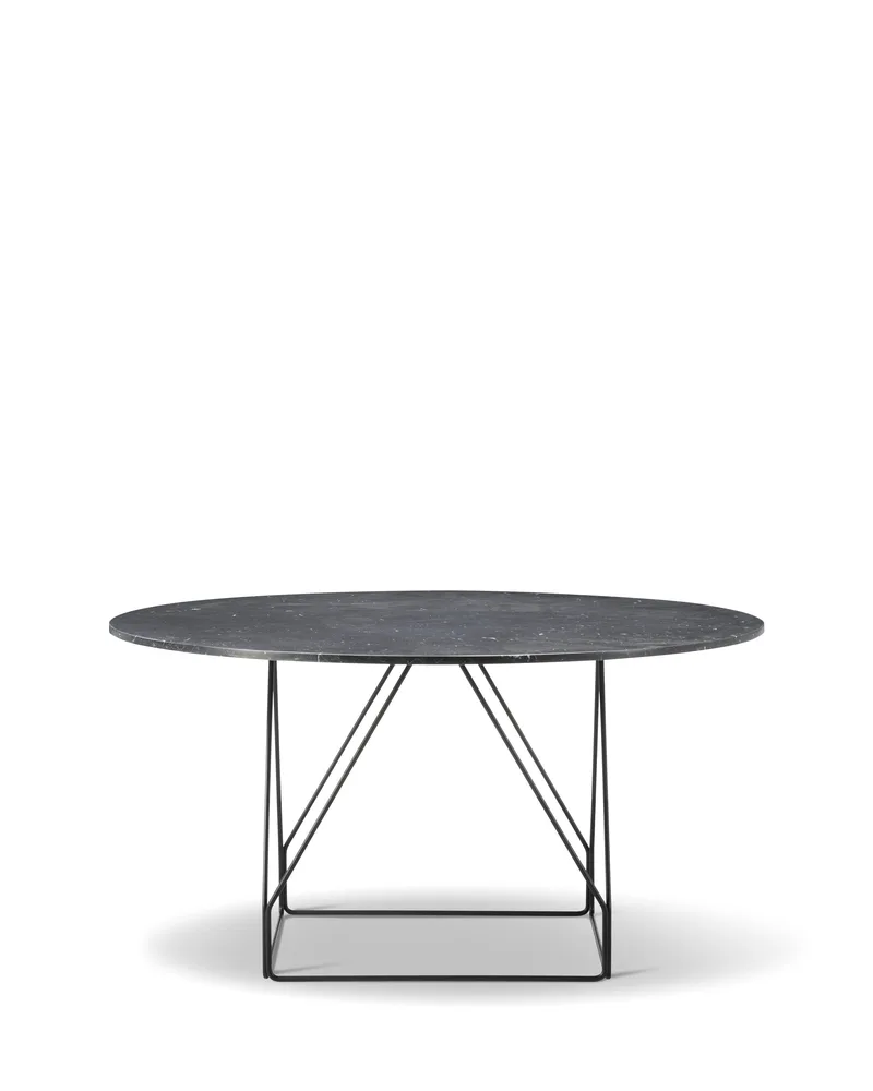 JG Table, Ø140 cm by Fredericia in Black Marquina, Black lacquer, None – product photo 2 of 2