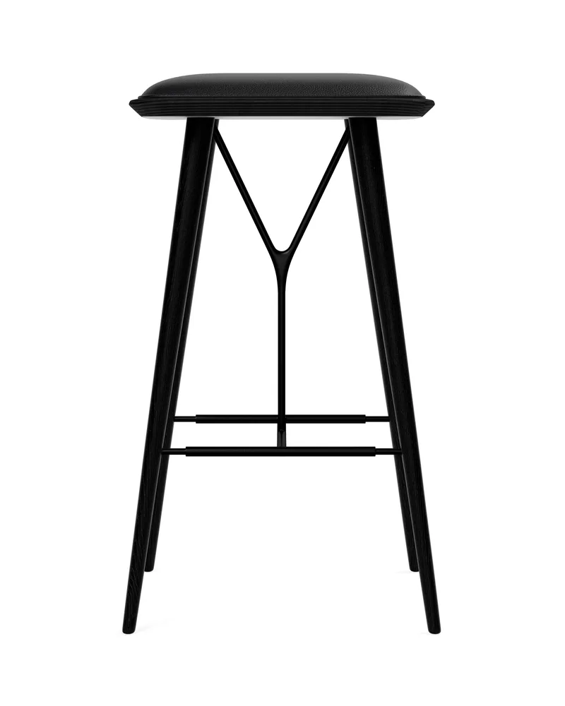 Spine Wood Base Stool by Fredericia in Leather Vice 11, Black, Ash, black lacquer – black metal, FSC MIX 70%, 74 cm – product photo