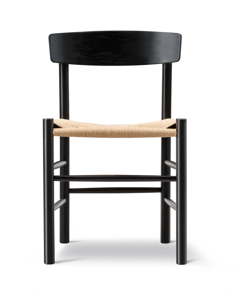 J39 Mogensen Chair by Fredericia in Natural paper cord, Beech black lacquer, FSC Mix 70% – product photo 5 of 5