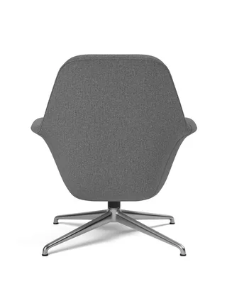 Swoon Lounge Petit Swivel base de Fredericia en Sunniva 242, Swivel base polished aluminium – photo du produit 2 sur 4
