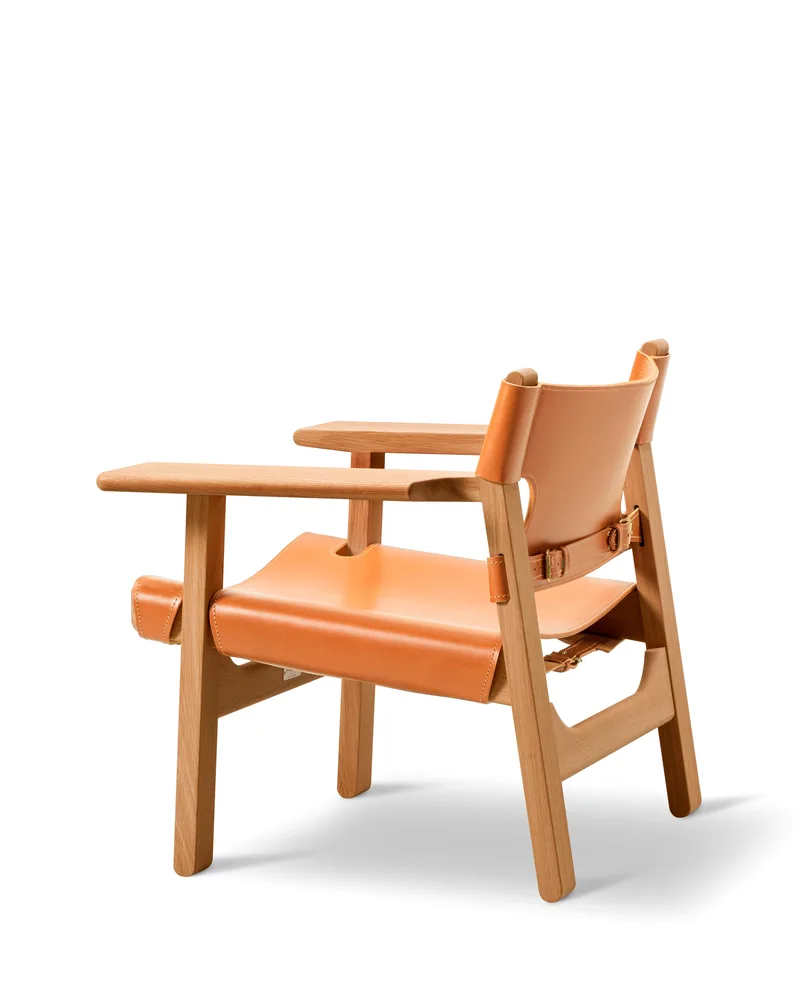 The Spanish Chair by Fredericia in Leather, natural, Oak oil, FSC Mix 70% – product photo 3 of 4