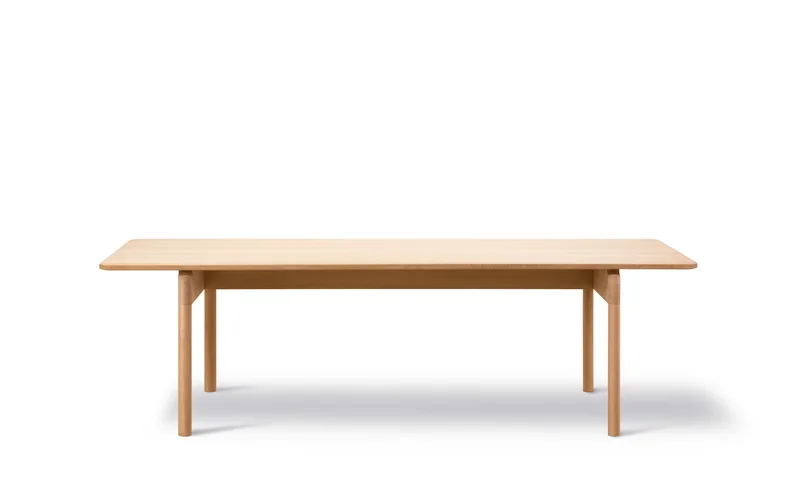 Post Table 270 cm by Fredericia in Oak light oil, FSC Mix 70% – product photo