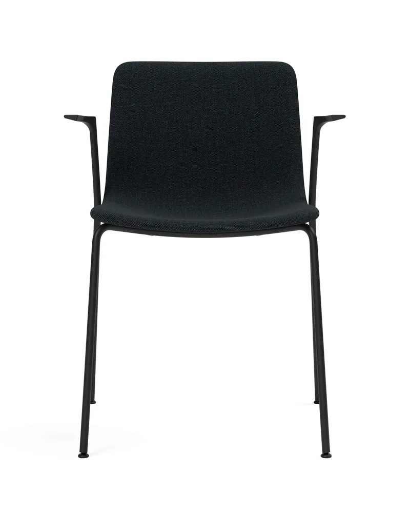 Pato 4 Leg Armchair by Fredericia in Connect 60999, Black – product photo
