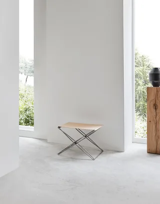 JG Folding Stool by Fredericia in Leather Vegeta, Natural, Brushed stainless steel – interior photo 2 of 4