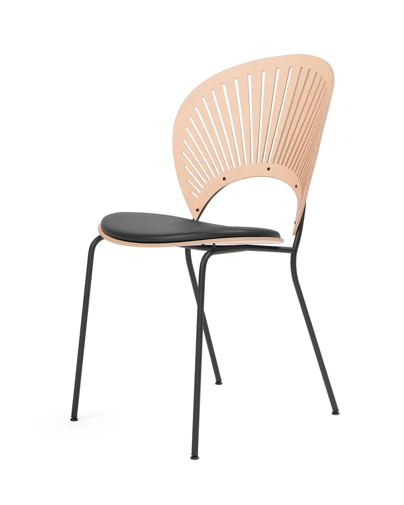 Trinidad Chair Seat upholstered de Fredericia en Leather Omni 301, Black, Beech, lacquer, FSC Mix 70%, Black, smooth – photo du produit 1 sur 4