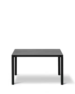 Piloti Wood, 63x63 cm de Fredericia en Oak black lacquer, FSC Mix 70%, 35 cm – photo du produit 2 sur 2