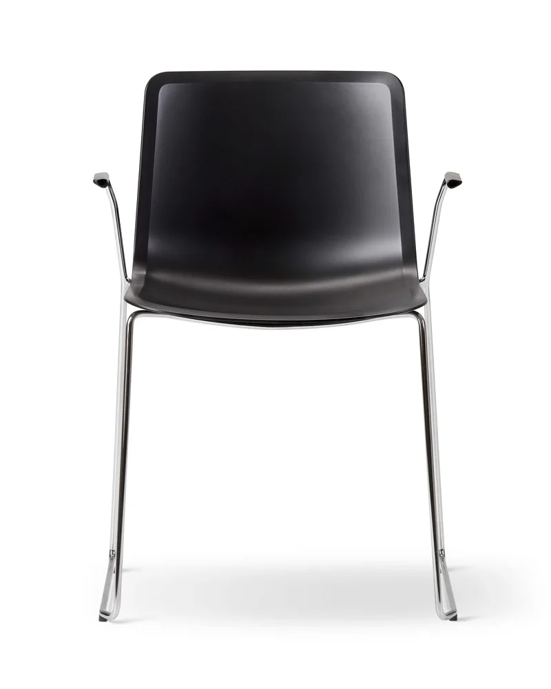 Pato Sledge Armchair von Fredericia in Black, Chrome – Produktfoto