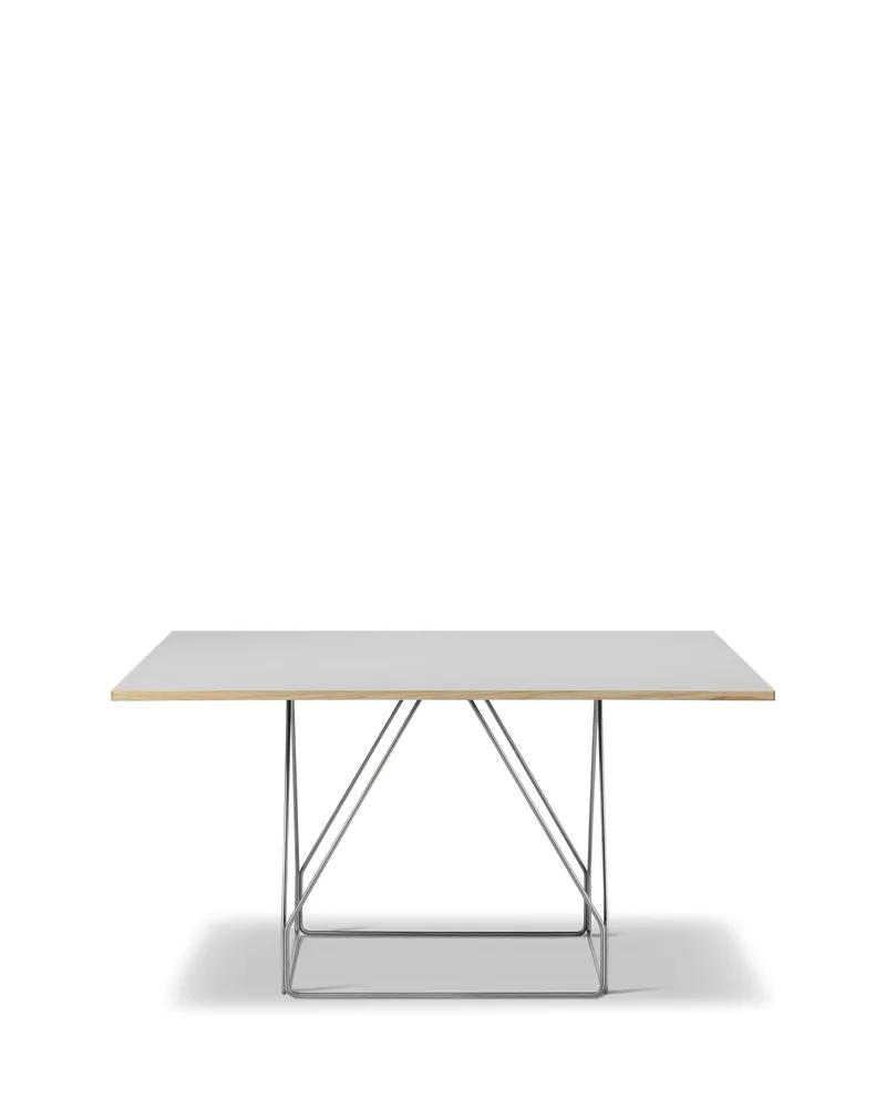 JG Table, 140x140 cm de Fredericia en Grey linoleum / Vapour 4177, Brushed stainless steel, Natural ash – photo du produit 2 sur 2