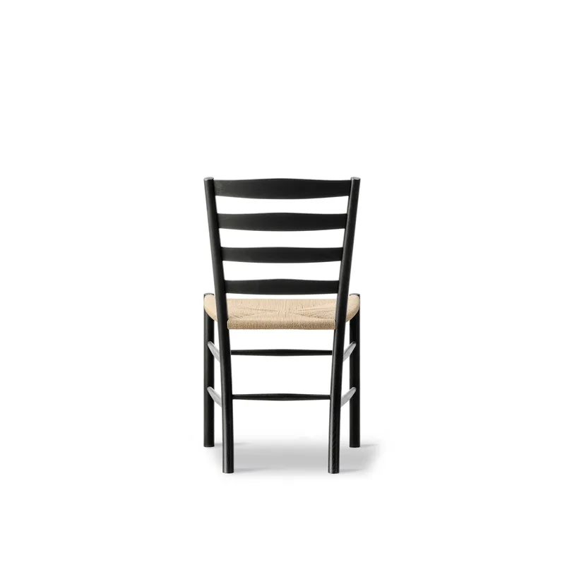 Klint Chair by Fredericia in Natural paper cord, Oak black lacquer, FSC Mix 70% – product photo 3 of 5