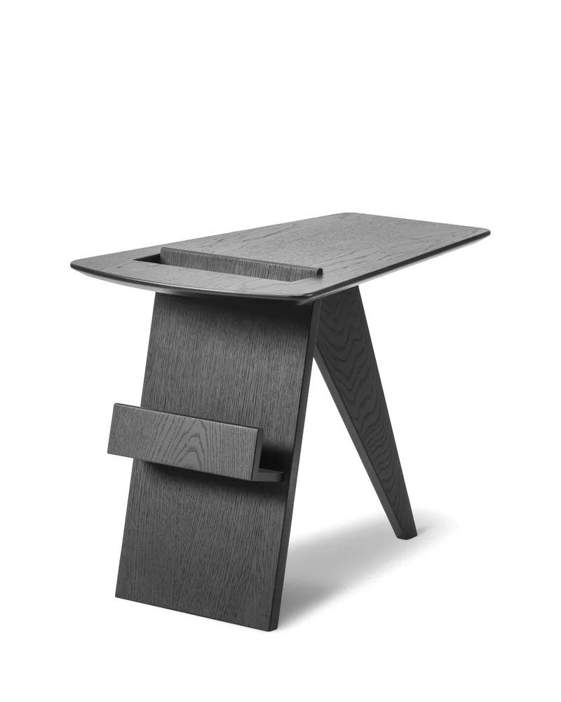 Magazine Table von Fredericia in Oak black lacquer, FSC Mix 70% – Produktfoto 1 von 6