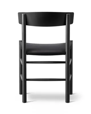 J39 Mogensen Chair Seat Upholstered van Fredericia in Black canvas, Beech black lacquer, FSC Mix 70% – productfoto 3 van 4