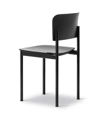Plan Chair van Fredericia in Black ash, FSC Mix 70%, Black – productfoto 4 van 6