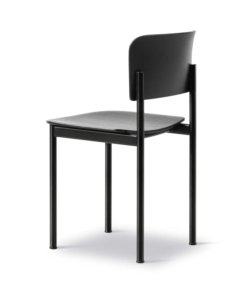 Plan Chair van Fredericia in Black ash, FSC Mix 70%, Black – productfoto 4 van 6