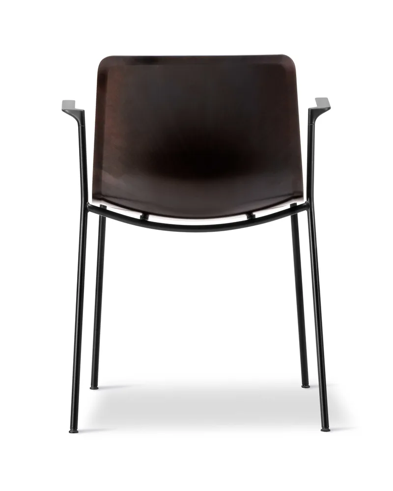 Pato Paper 4 Leg Armchair de Fredericia en Papershell w/black screws, FSC Mix 70%, Black – photo du produit 2 sur 4