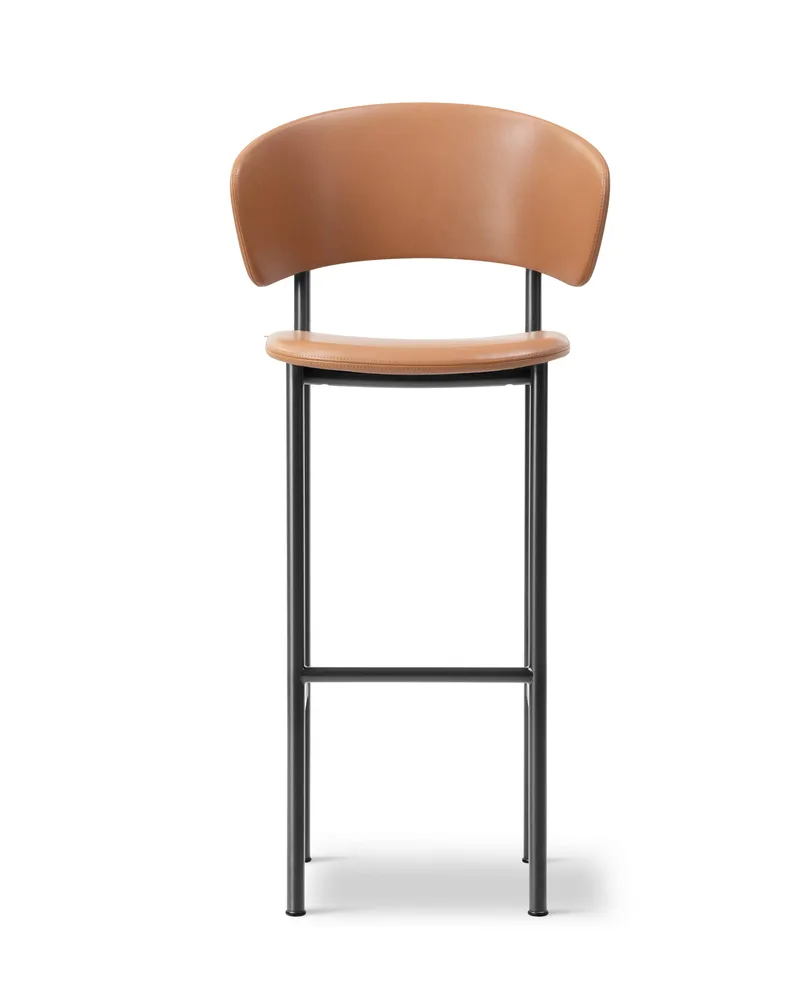 Plan Arm Barstool von Fredericia in Leather Max 95, Cognac, Black, Sh 78 cm – Produktfoto 4 von 4