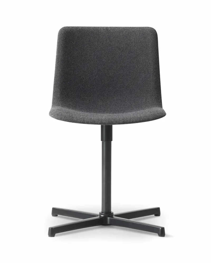 Pato Swivel Chair by Fredericia in Hallingdal 180, Black – product photo