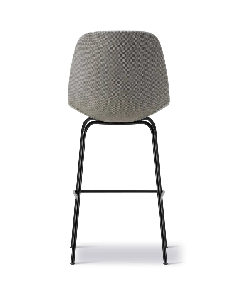 Eyes 4 Leg Barstool by Fredericia in Re-Wool 128, Black, 75 cm – product photo 2 of 4