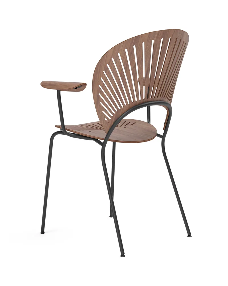 Trinidad Armchair by Fredericia in Walnut lacquer, FSC Mix 70%, Black, smooth – product photo 1 of 4