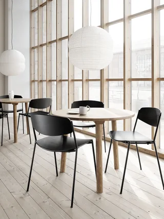 Lynderup Chair by Fredericia in Black ash, FSC Mix 70%, Black lacquer – interior photo 3 of 8