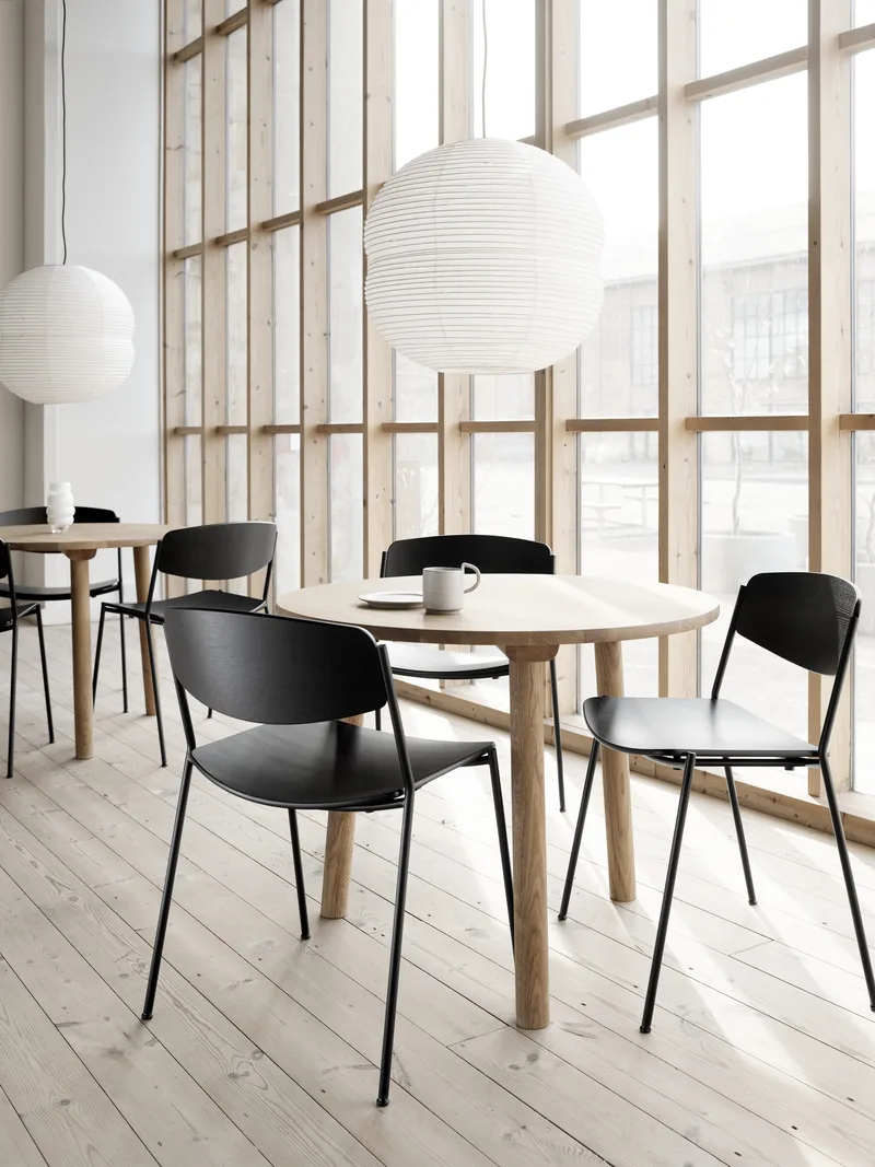 Lynderup Chair by Fredericia in Black ash, FSC Mix 70%, Black lacquer – interior photo 3 of 8