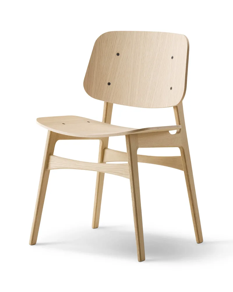 Søborg Wood Base by Fredericia in Oak lacquer, FSC Mix 70% – product photo 1 of 3