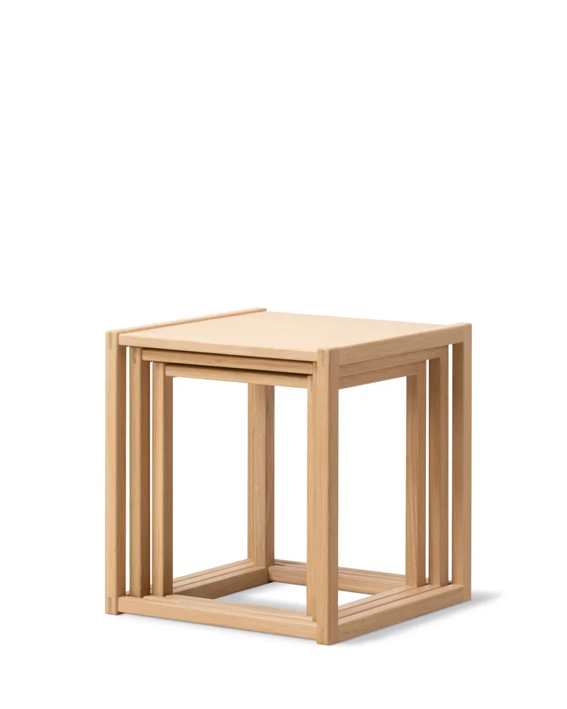 BM375 Nesting Tables von Fredericia in Oak light oil, FSC Mix 70%, Set of 3 – Produktfoto 1 von 3