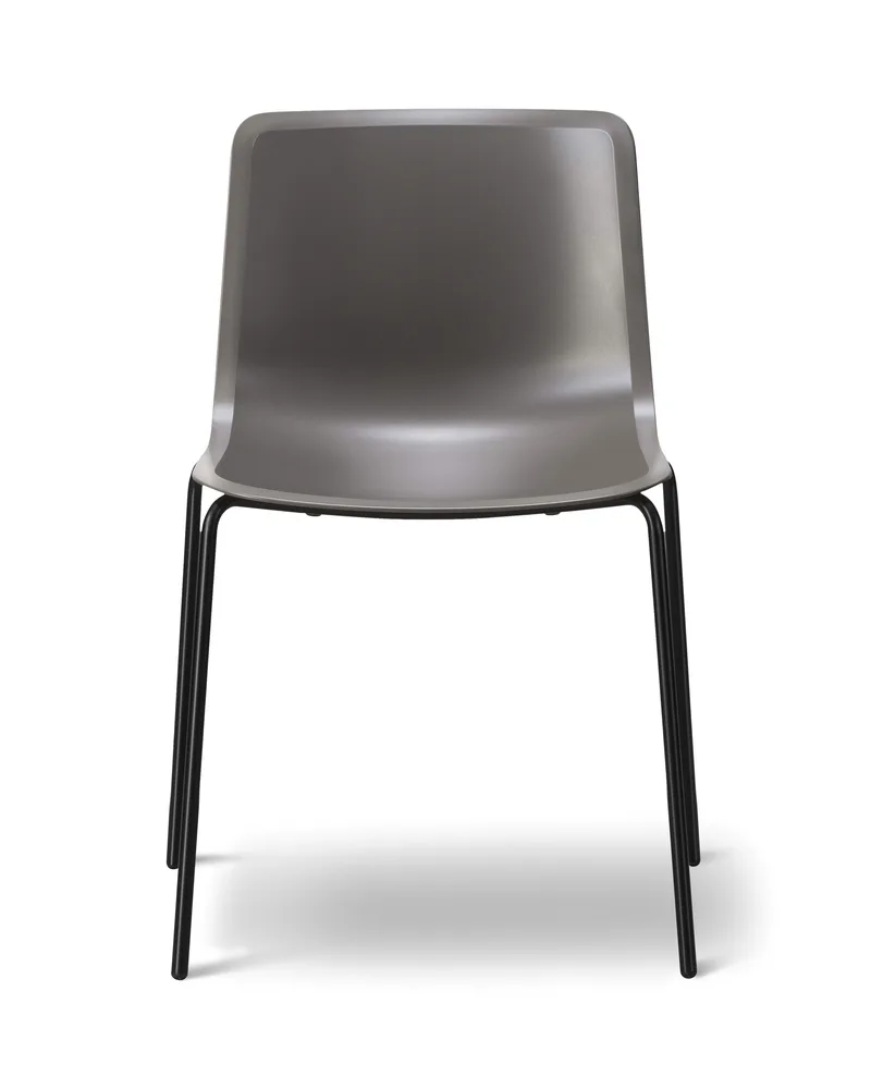 Pato 4 Leg van Fredericia in Quartz grey, Black – productfoto