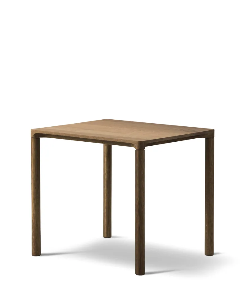 Piloti Wood, 46,5x39 cm de Fredericia en Smoked oak, olied, FSC Mix 70%, 41 cm – photo du produit 1 sur 2