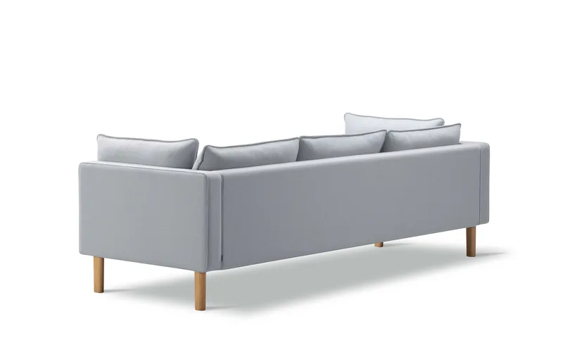 Jota Sofa on Legs, 3-pers., 231 cm by Fredericia in Twillwool 1001, Oak light oil, FSC Mix 70%, Arm cushions included – product photo 3 of 4