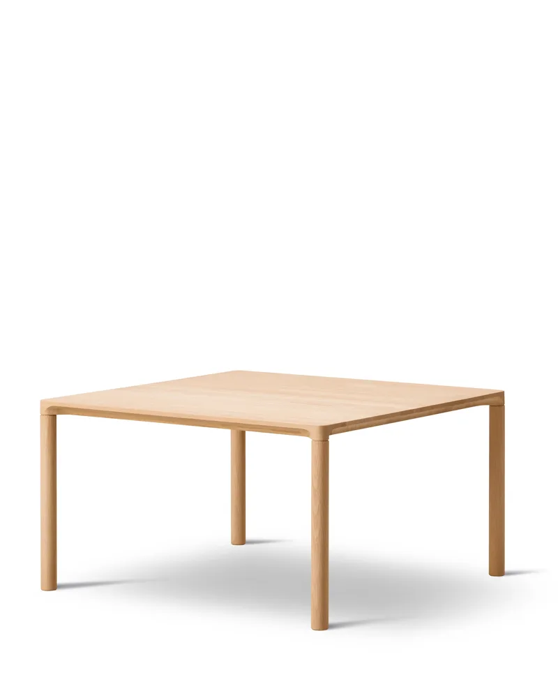 Piloti Wood, 63x63 cm by Fredericia in Oak light oil, FSC Mix 70%, 35 cm – product photo 1 of 2