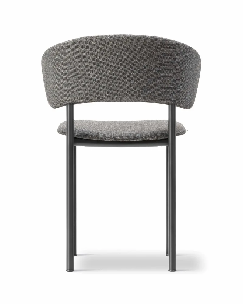 Plan Armchair van Fredericia in Re-Wool 198, Black – productfoto 1 van 4