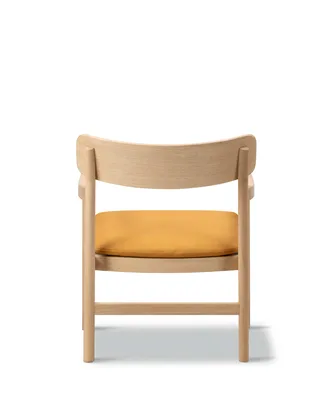 Post Lounge Chair von Fredericia in Vidar 472, Oak oil, FSC Mix 70%, With natural webbing – Produktfoto 2 von 4