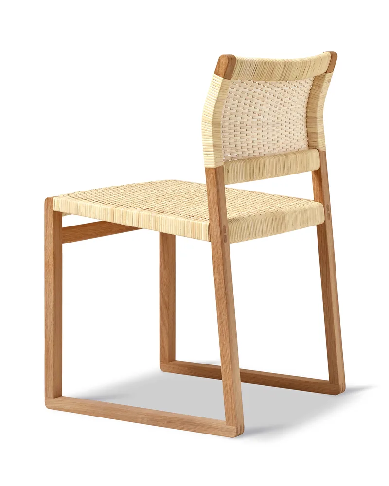 BM61 Chair Cane Wicker by Fredericia in Oak oil, Cane wicker, natural – product photo 1 of 2