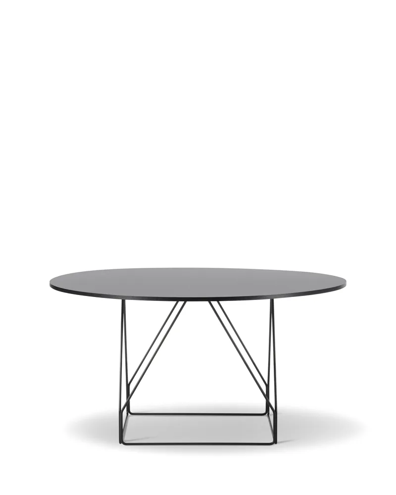 JG Table, Ø140 cm by Fredericia in Black linoleum, Black lacquer, Black oak – product photo 2 of 2