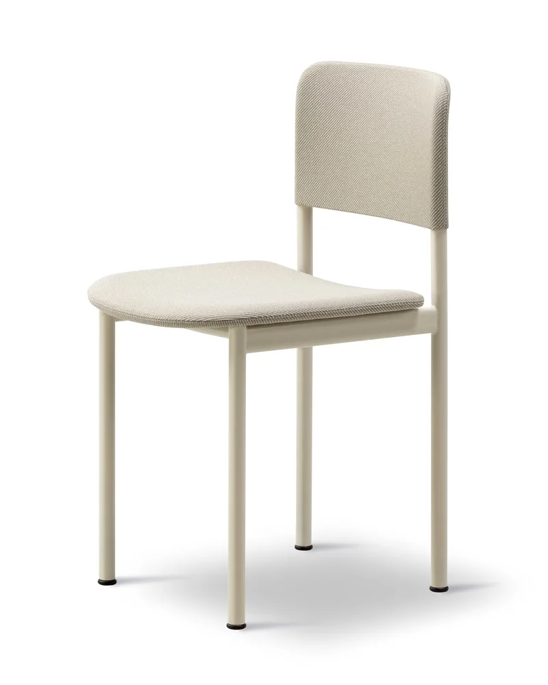 Plan Chair Fully Upholstered von Fredericia in Twillwool 1301, Chalk – Produktfoto 1 von 4