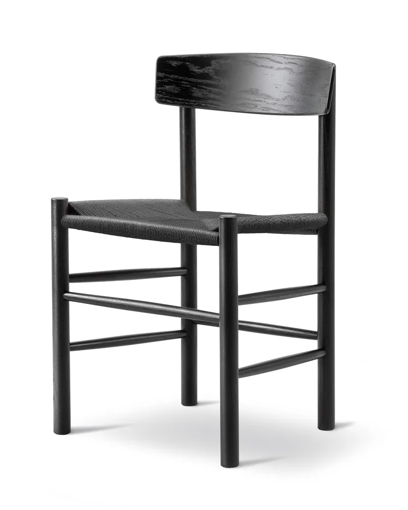 J39 Mogensen Chair van Fredericia in Black paper cord, Oak black lacquer, FSC Mix 70% – productfoto 1 van 4