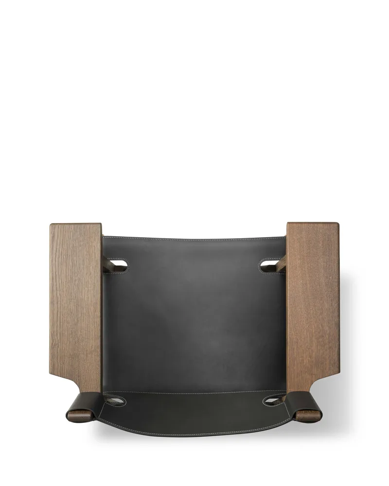 The Spanish Chair by Fredericia in Leather, black, Smoked oak, olied, FSC Mix 70% – product photo 6 of 8