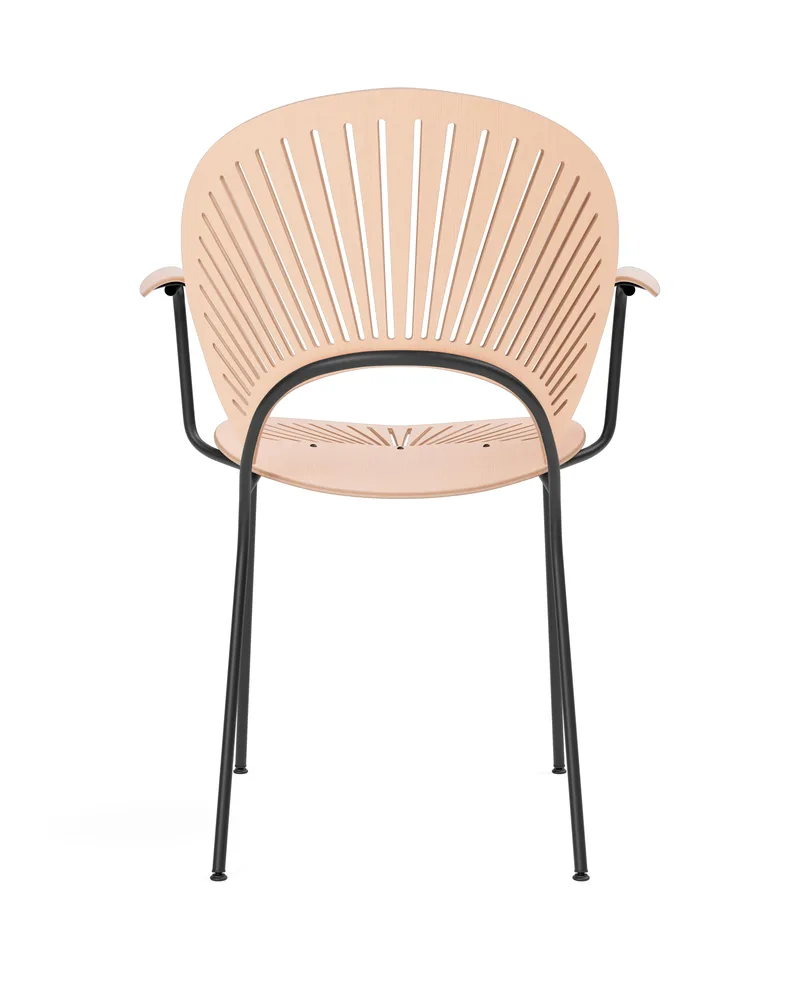 Trinidad Armchair de Fredericia en Beech, lacquer, FSC Mix 70%, Black, smooth – photo du produit 2 sur 4